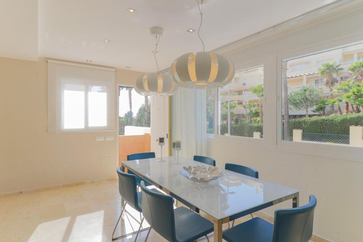 C43 - Family House With Terrace And Shared Pool Villa Benalmádena Kültér fotó