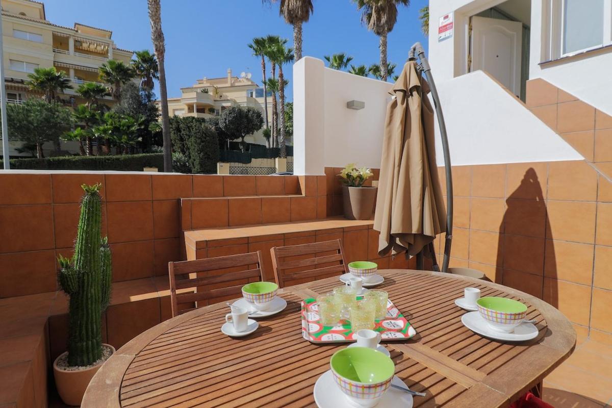 C43 - Family House With Terrace And Shared Pool Villa Benalmádena Kültér fotó